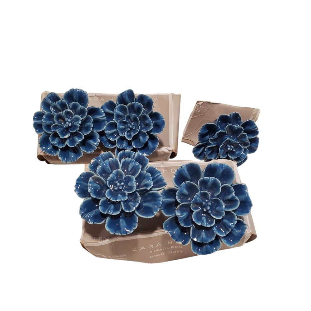 Zara Home Ceramic Knobs Blue Flower Lot of 5 Floral